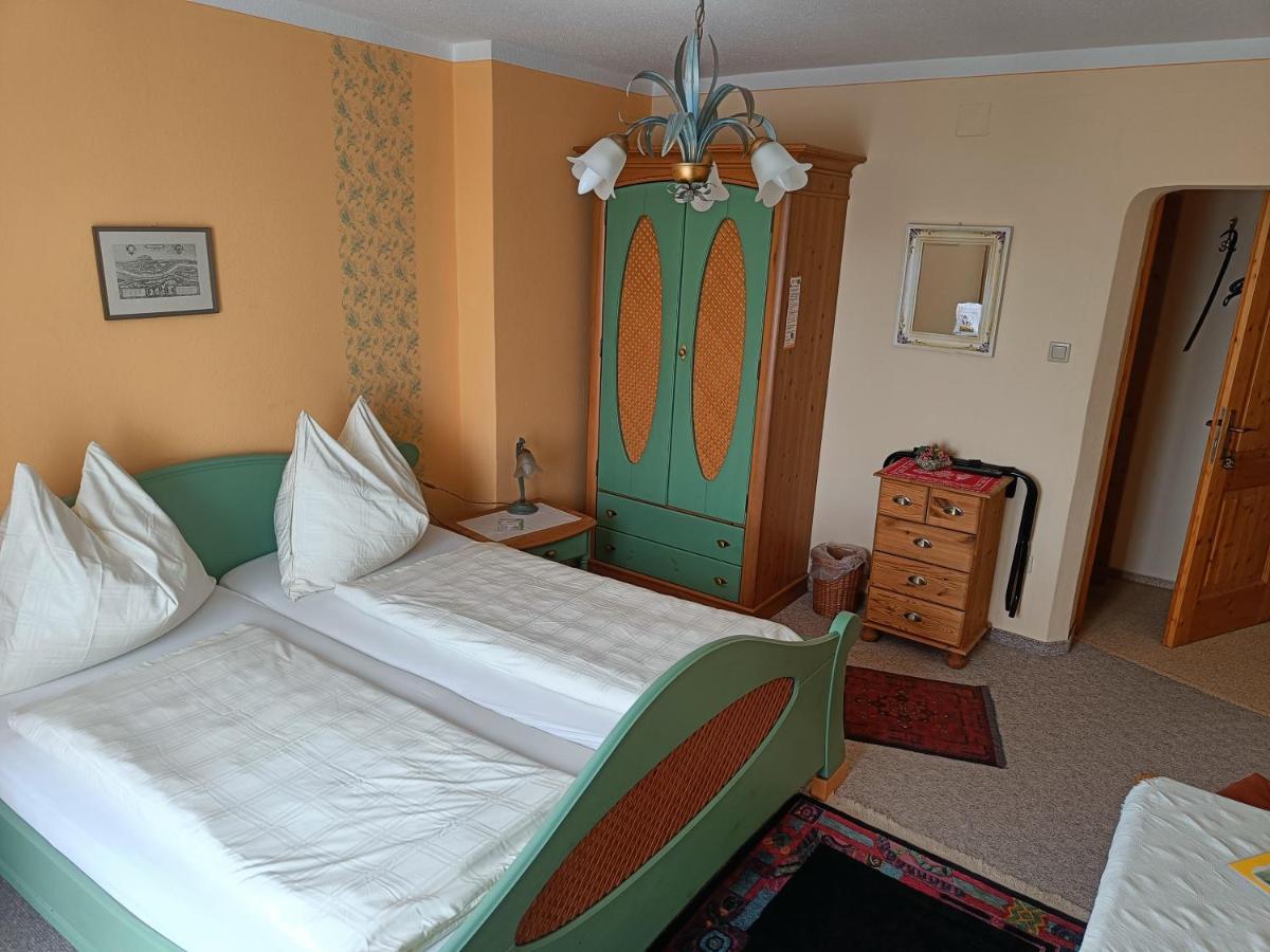 Haus Sundl - Privatzimmer เอมแมร์สดอร์ฟ อัน แดร โดเนา ภายนอก รูปภาพ